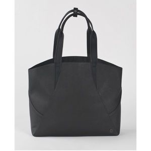 LULULEMON all day tote bag water repellent work travel shoulder logo black 26L